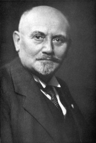 Photo aus Reinhold Braun, 'Gustav Schröer - Weg und Werk' (Gütersloh: Bertelsmann, 1935).